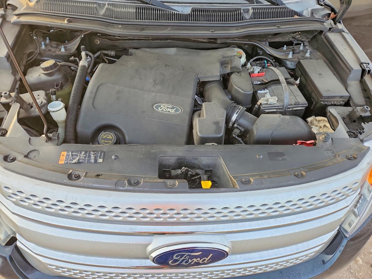 2015 FORD EXPLORER XLT photo 34