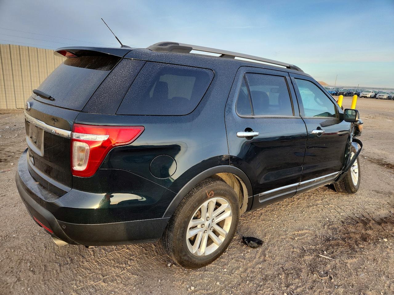 2015 FORD EXPLORER XLT photo 7
