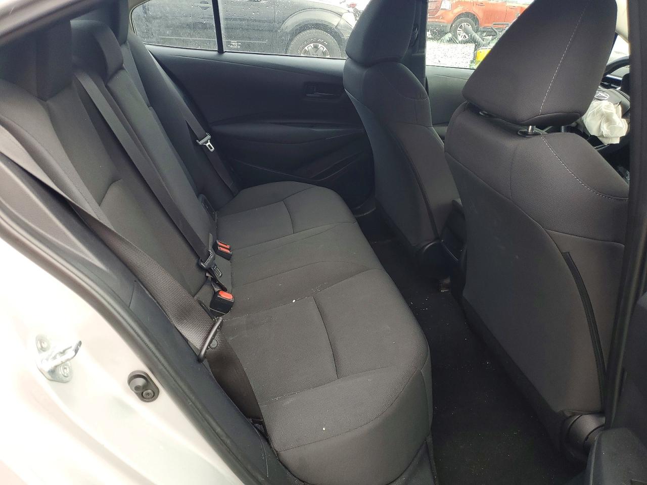 2022 TOYOTA COROLLA LE photo 19