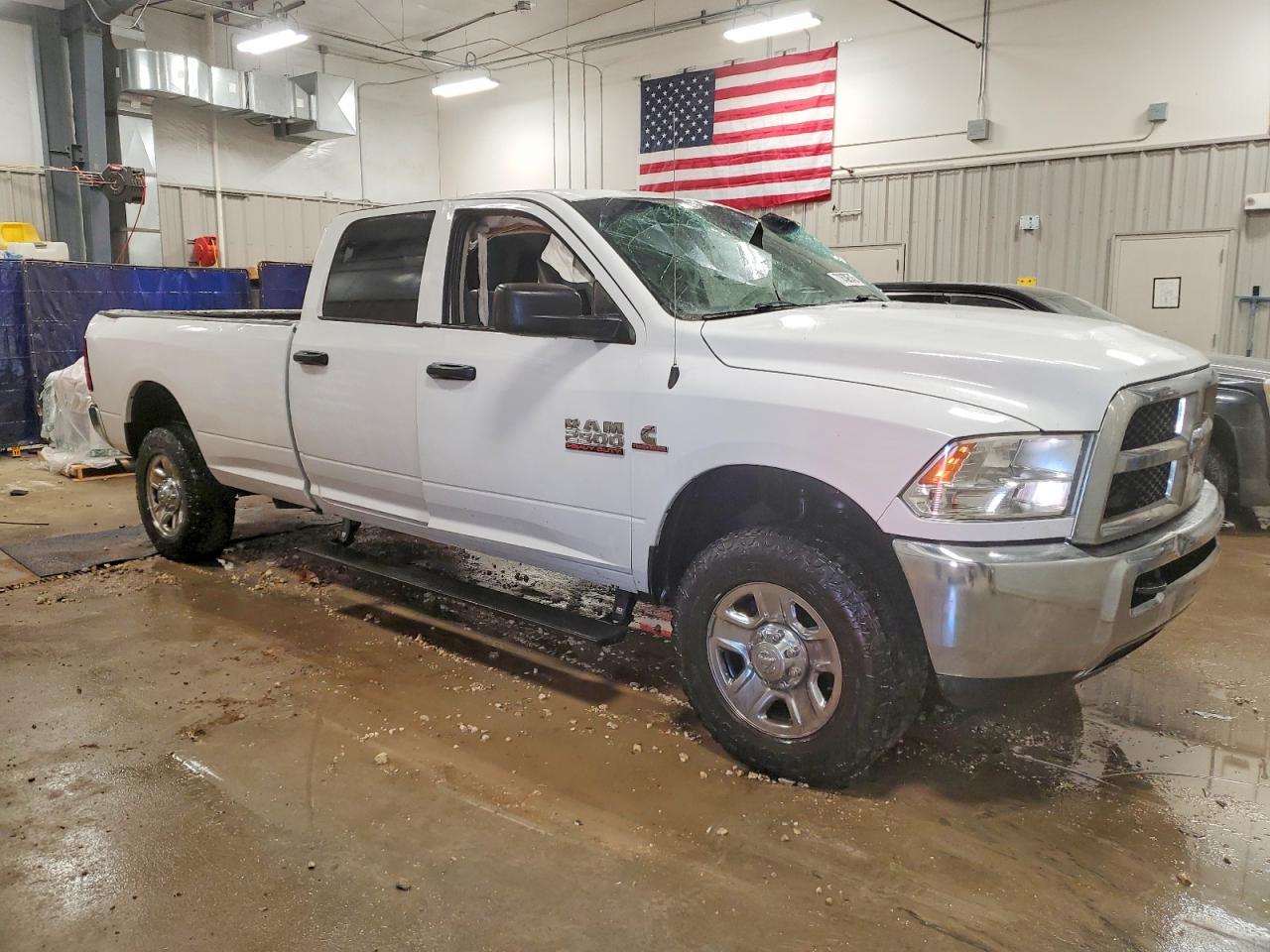 2018 RAM 2500 ST photo 10