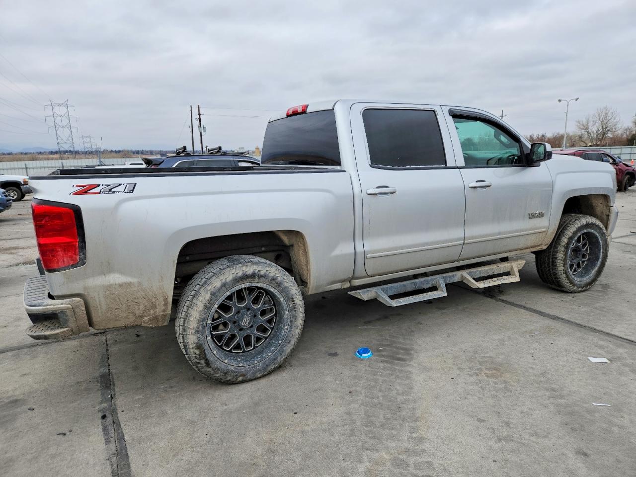 2018 CHEVROLET SILVERADO K1500 LT photo 5