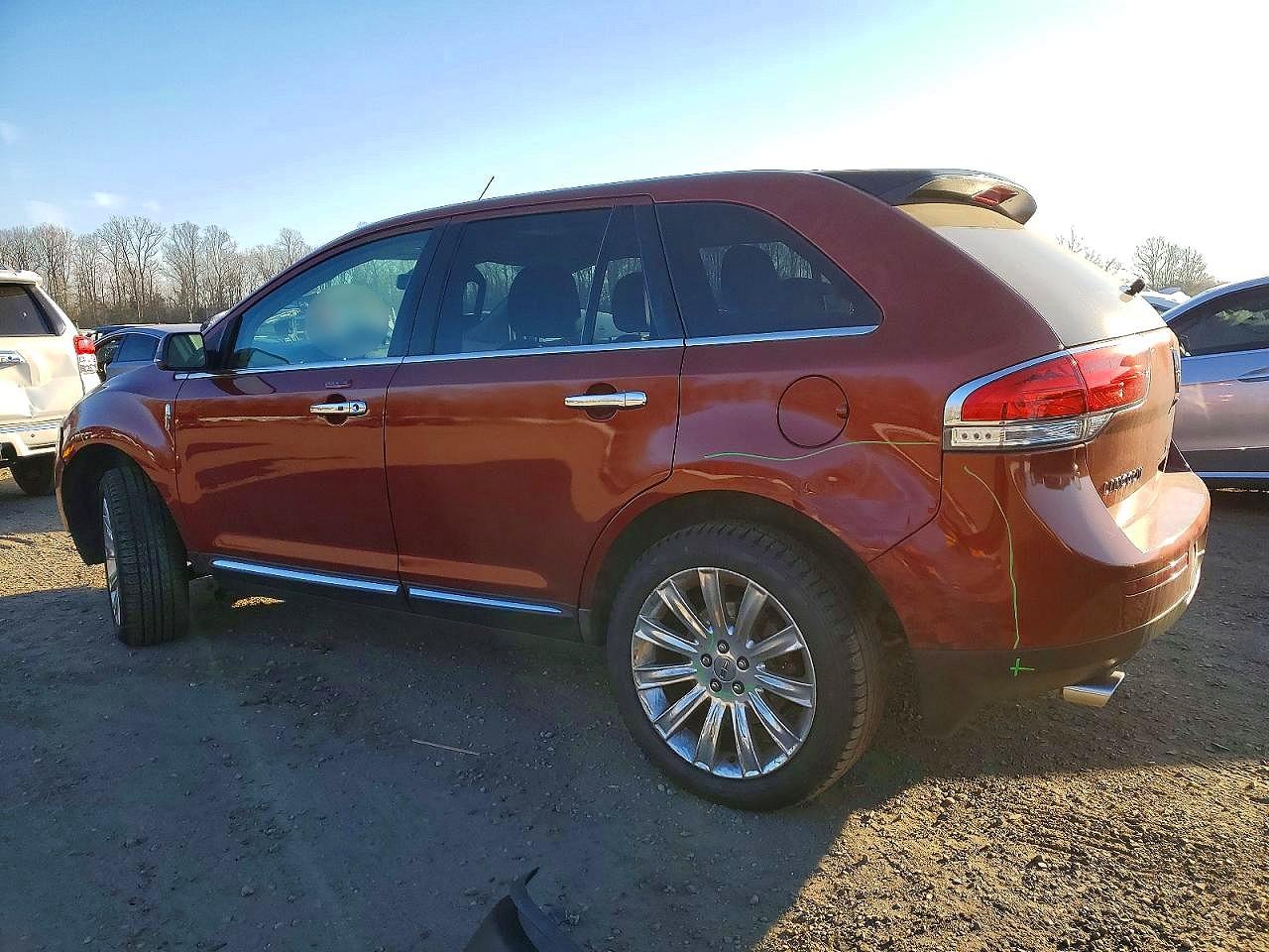 2015 LINCOLN TOWNHOUSE MKX photo 3