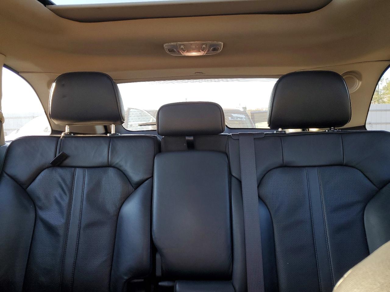 2015 LINCOLN TOWNHOUSE MKX photo 19