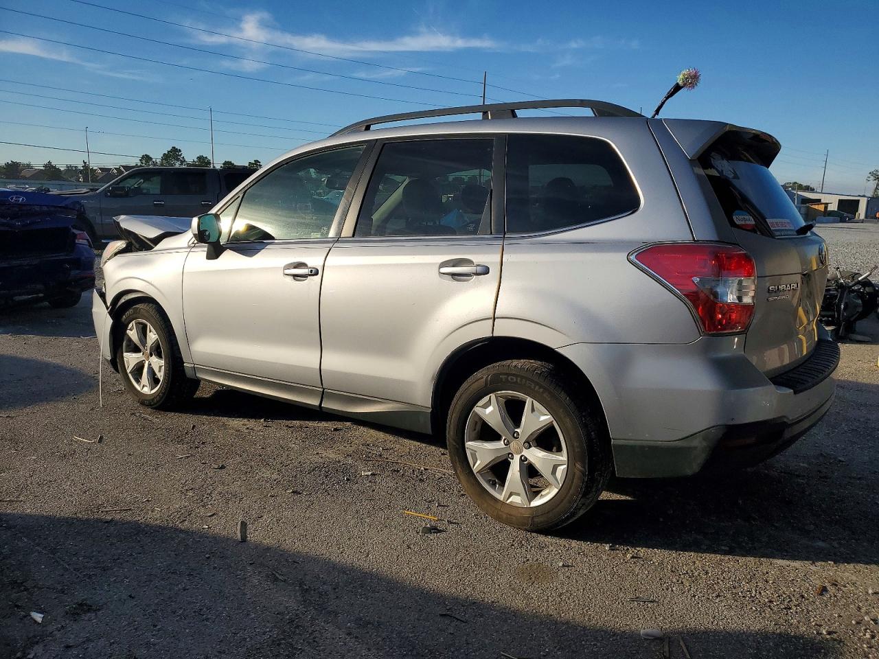 2015 SUBARU FORESTER 2.5I LIMITED photo 4