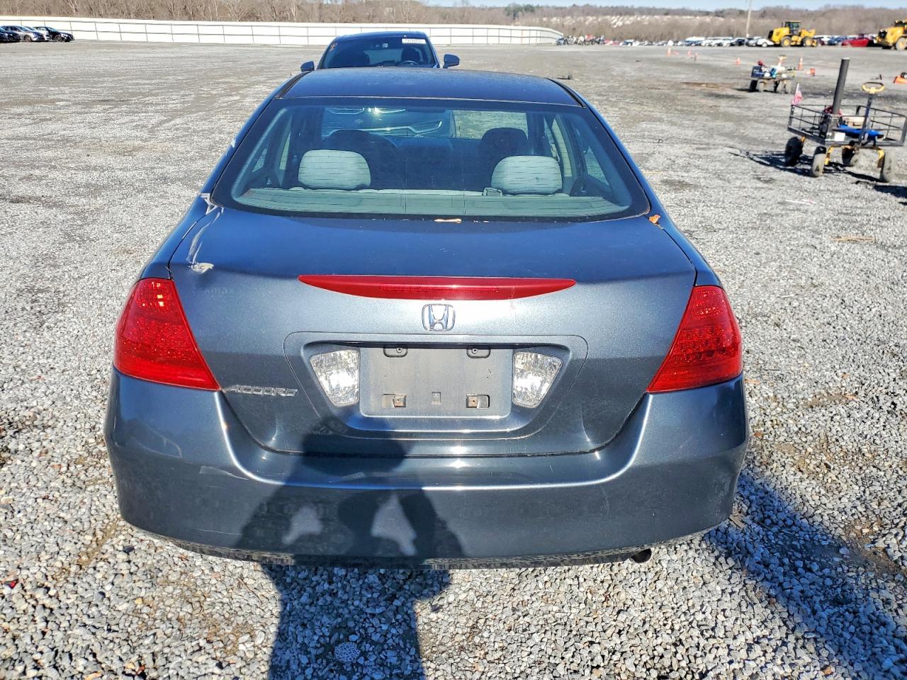 2007 HONDA ACCORD LX photo 11