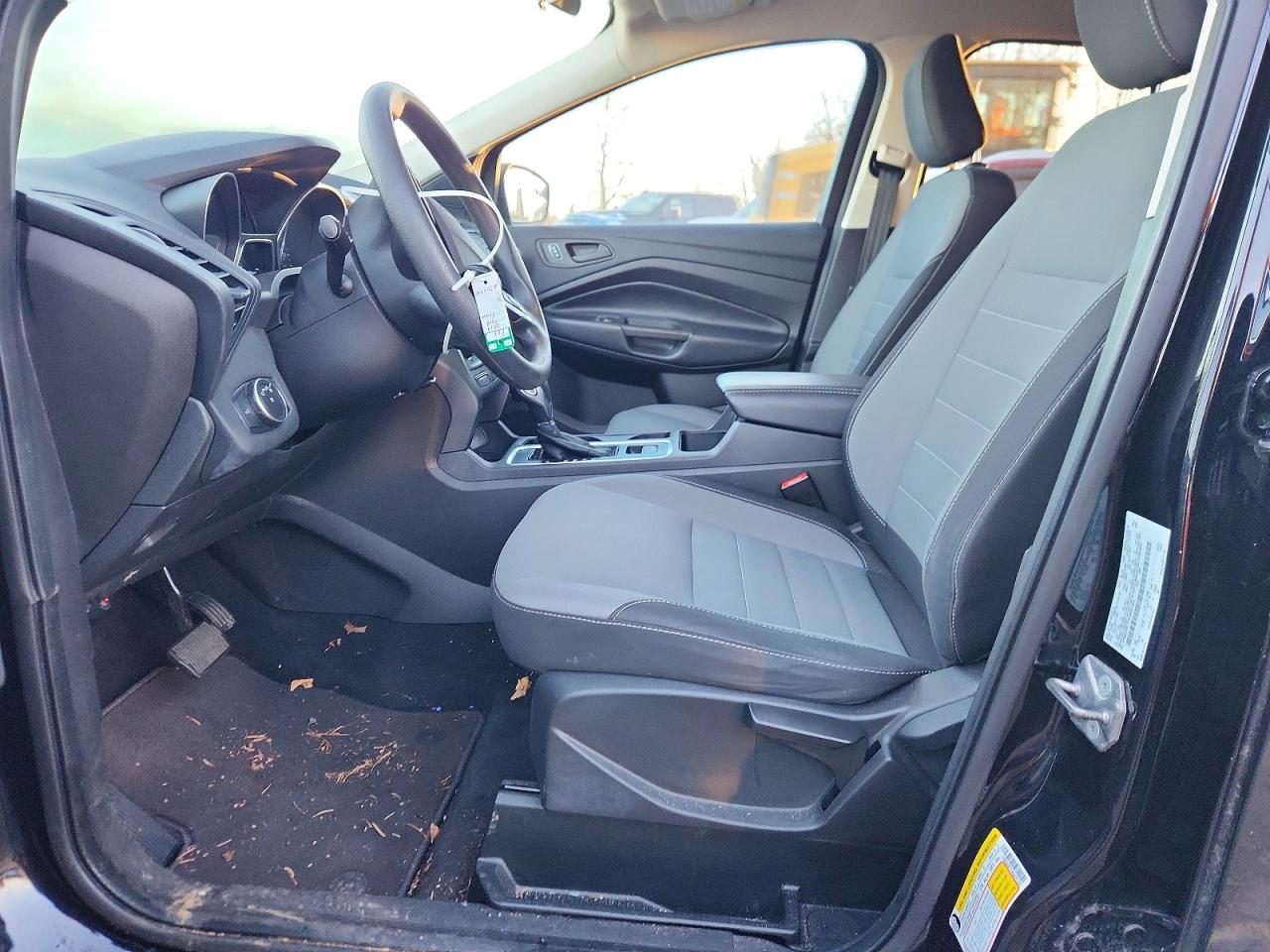 2019 FORD ESCAPE S photo 13