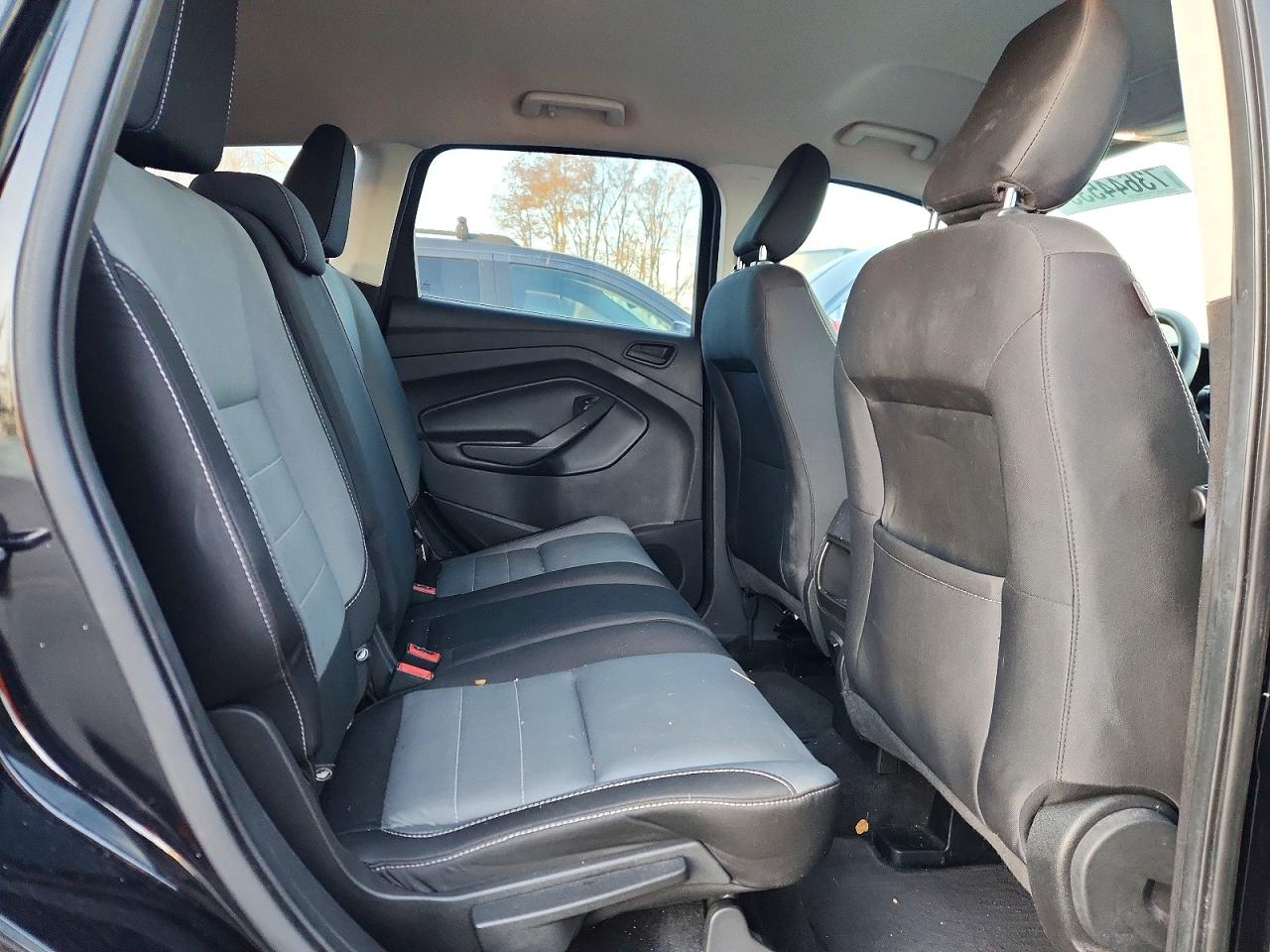 2019 FORD ESCAPE S photo 19