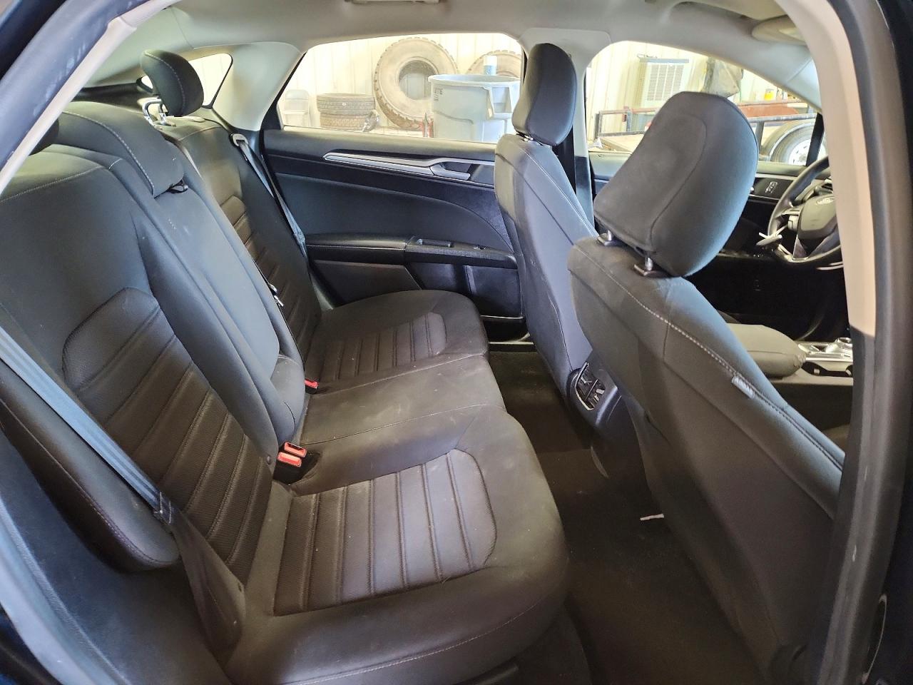 2020 FORD FUSION SE photo 10