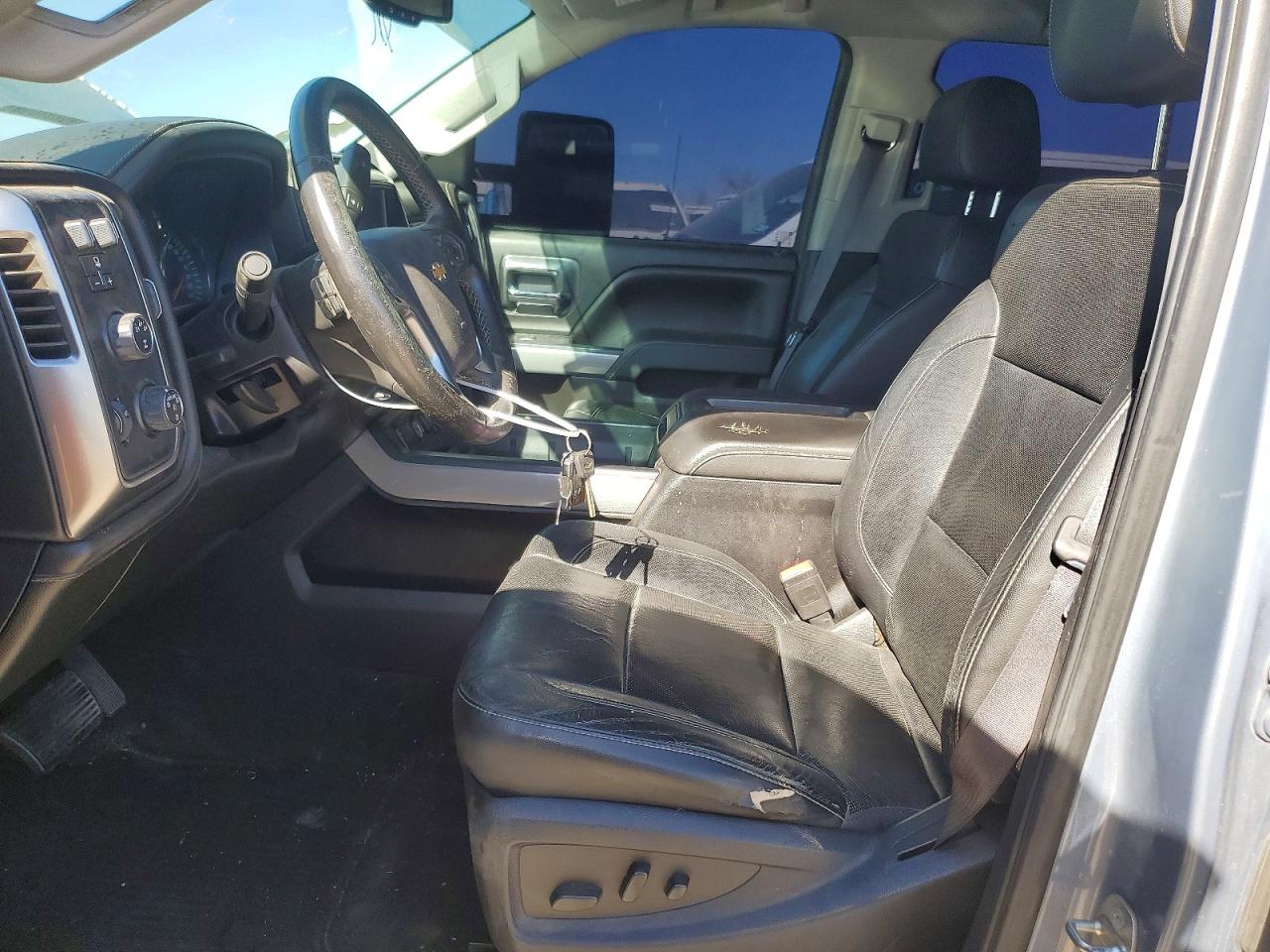2015 CHEVROLET SILVERADO K2500 HEAVY DUTY LTZ photo 7