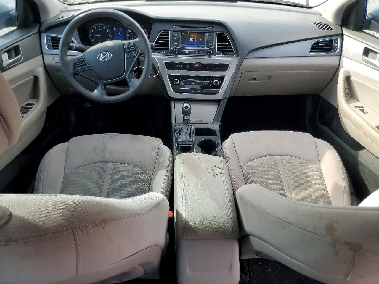 2015 HYUNDAI SONATA SE photo 8