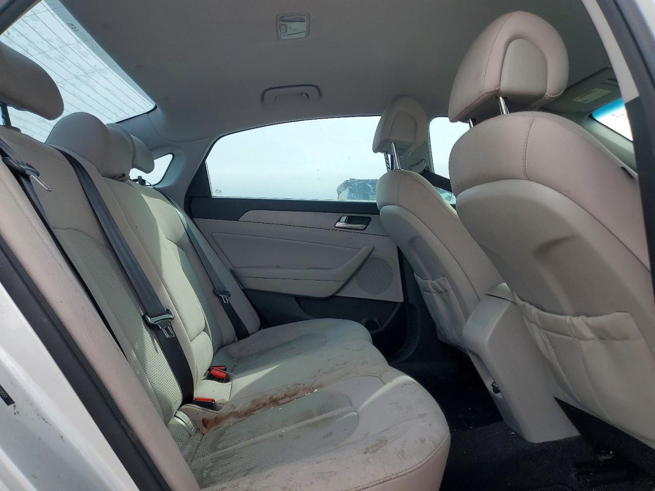 2015 HYUNDAI SONATA SE photo 10