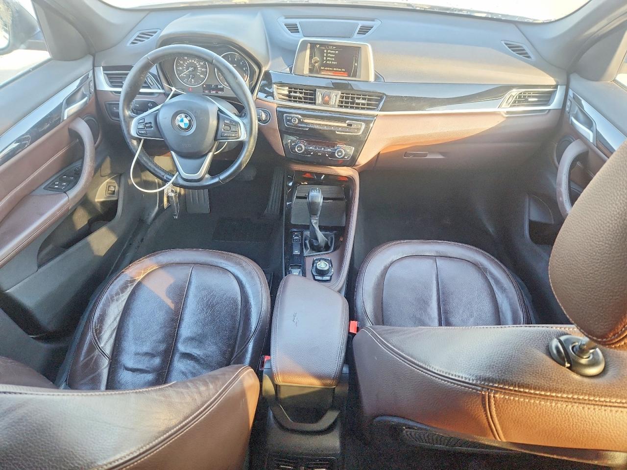 2016 BMW X1 XDRIVE28I photo 15