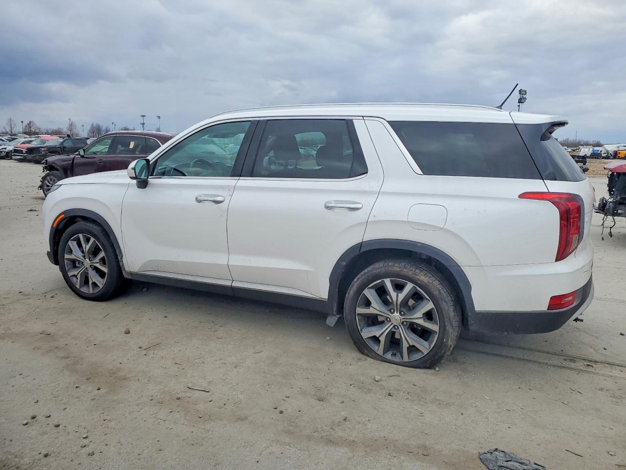 2020 HYUNDAI PALISADE SEL photo 2