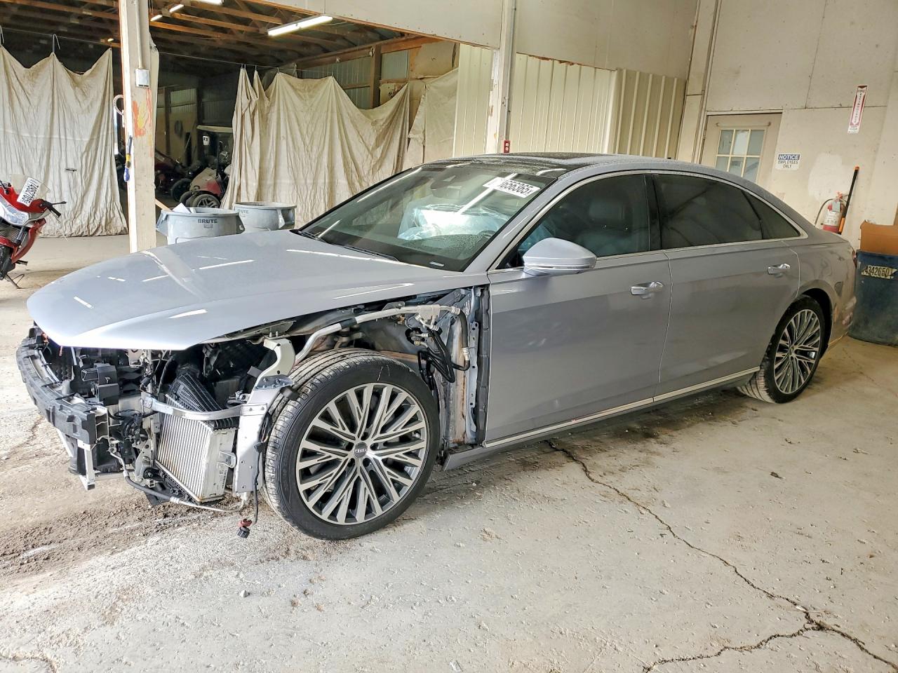 2019 AUDI A8