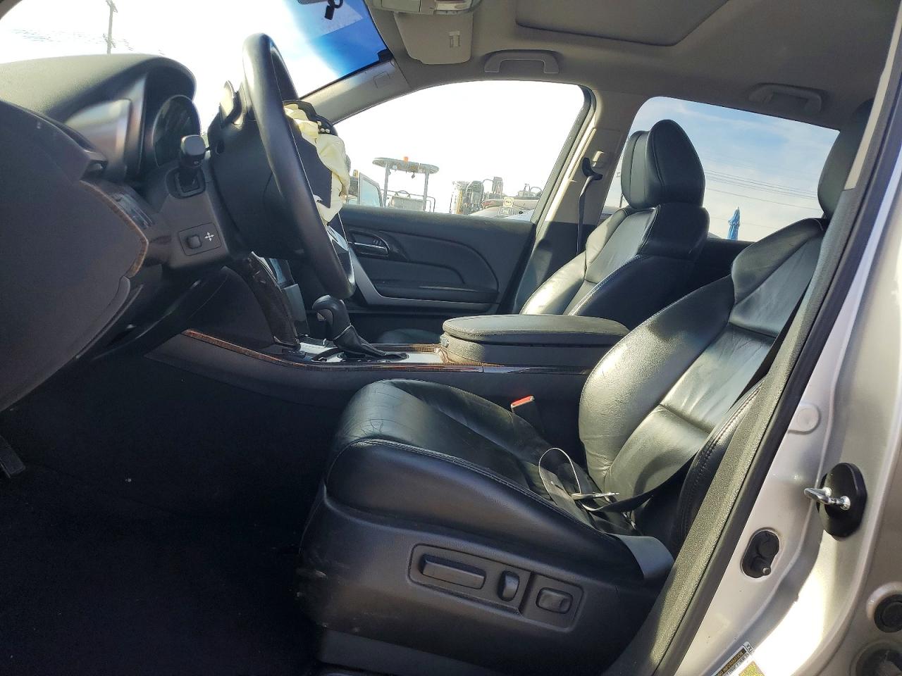 2011 ACURA MDX photo 19