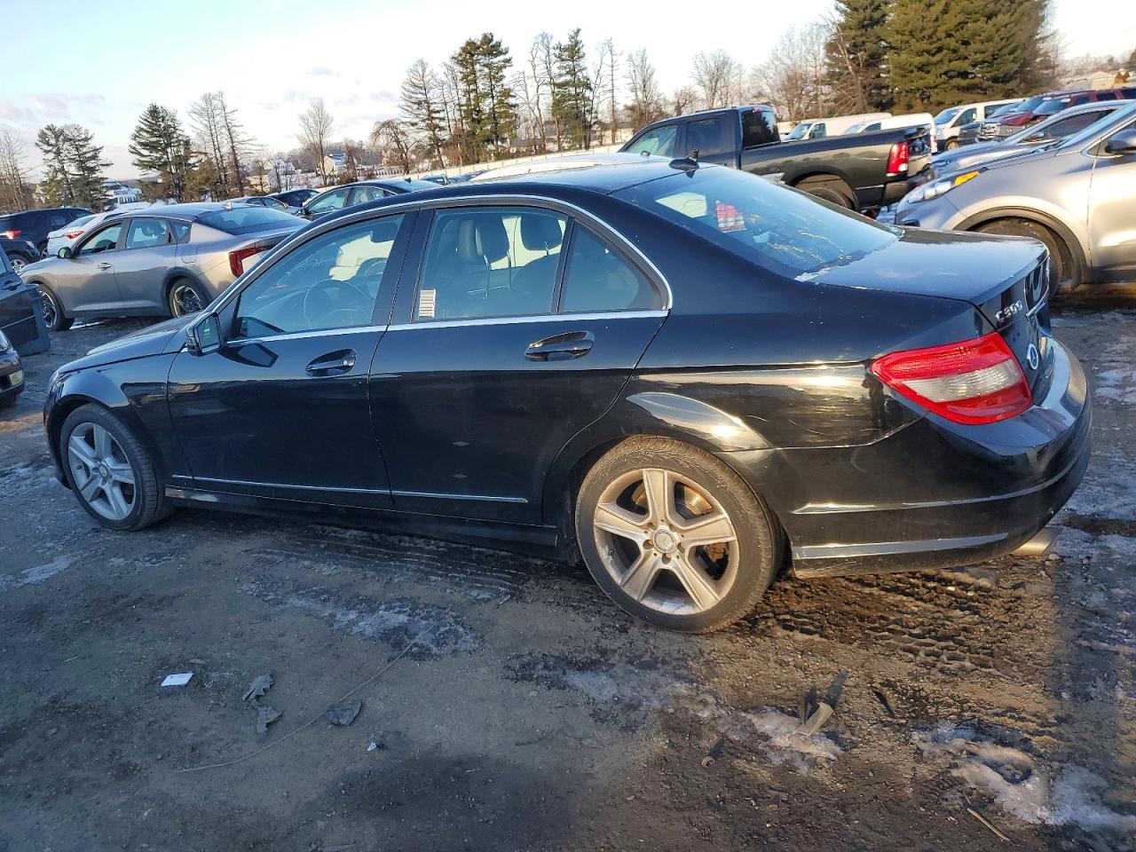 2010 MERCEDES-BENZ C 300 photo 4