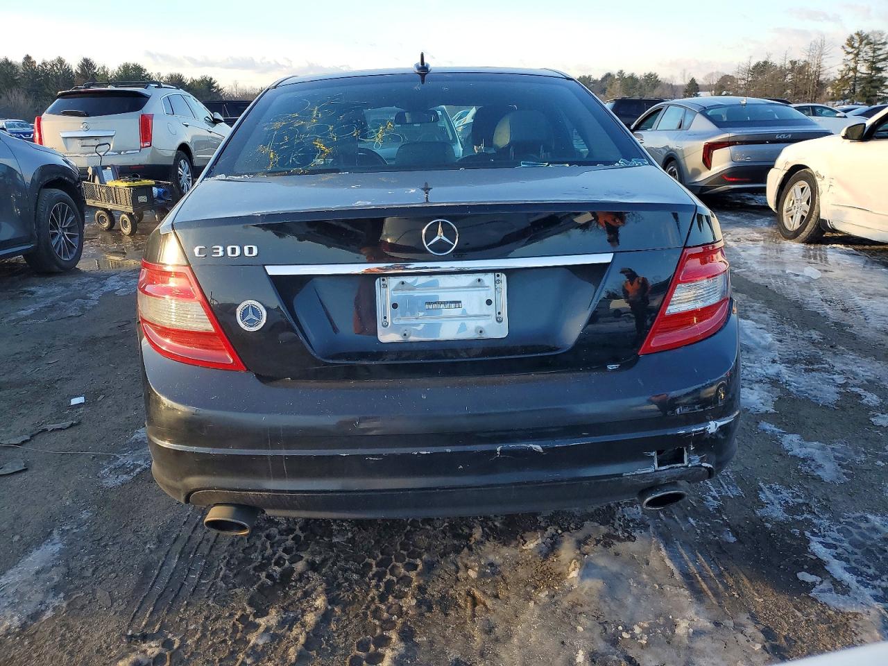 2010 MERCEDES-BENZ C 300 photo 16