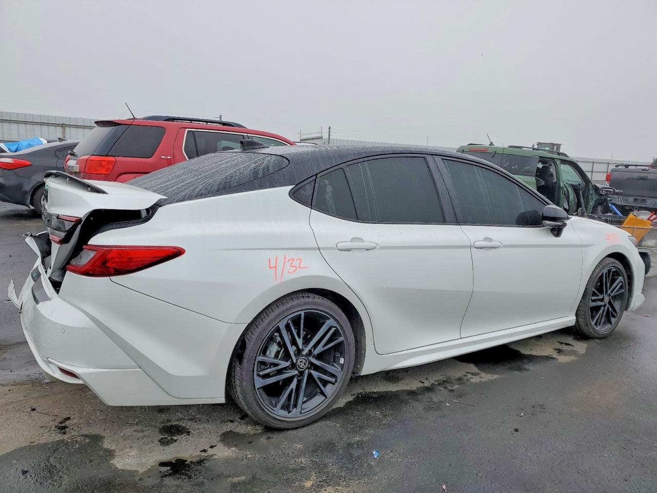 2025 TOYOTA CAMRY XSE photo 3