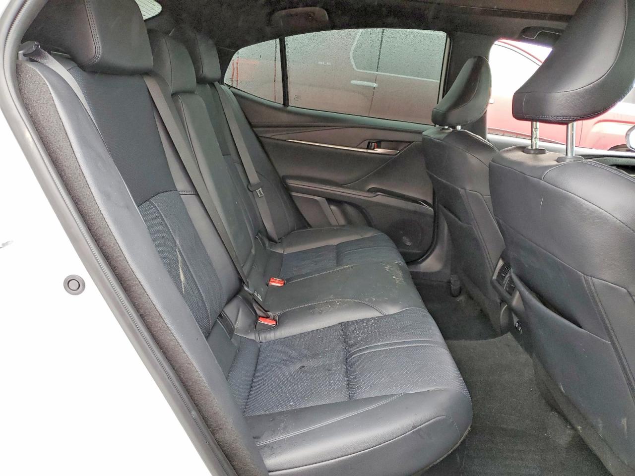 2025 TOYOTA CAMRY XSE photo 10