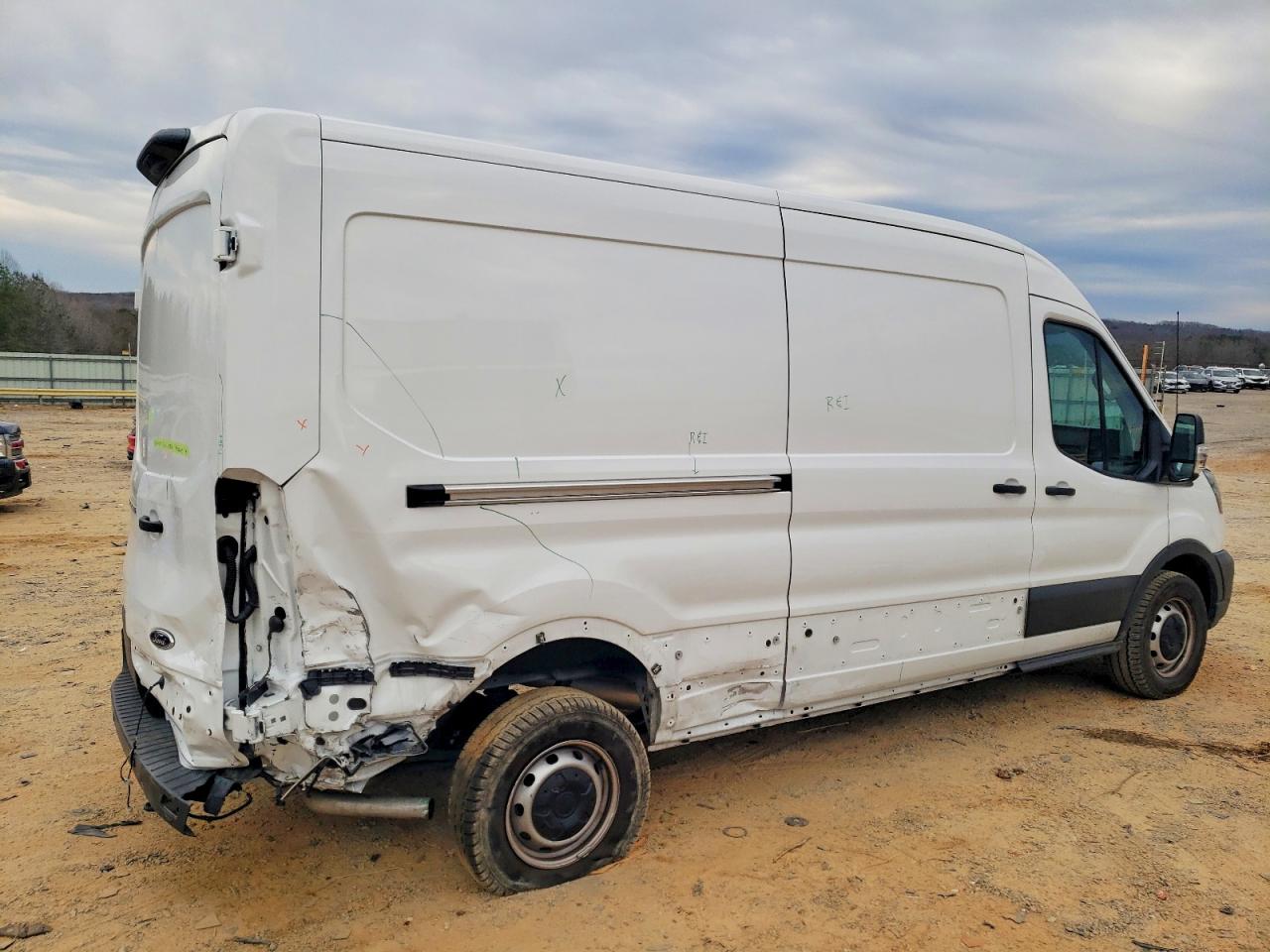 2025 FORD TRANSIT 250 DELIVERY VAN photo 3