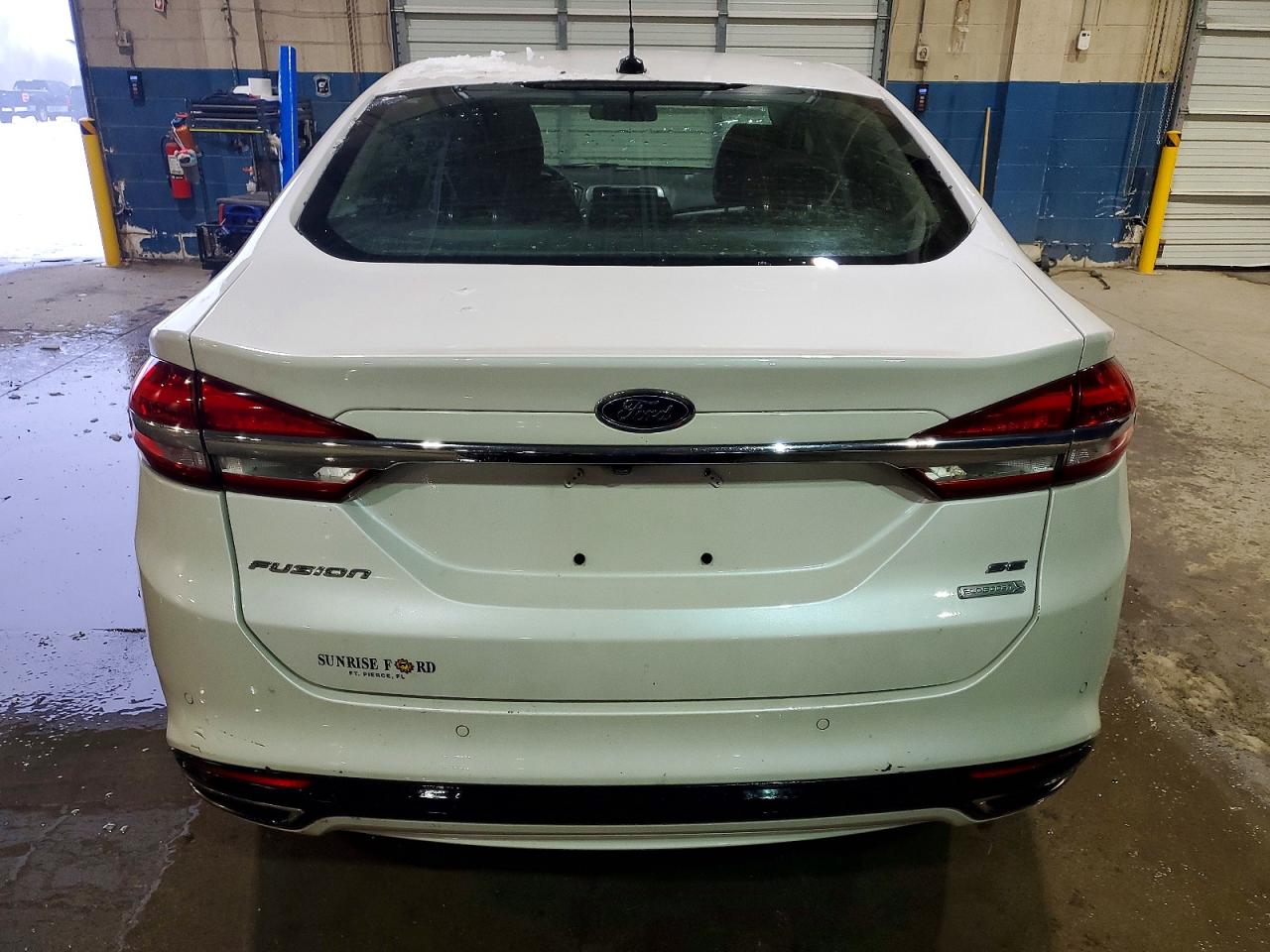 2017 FORD FUSION SE photo 11