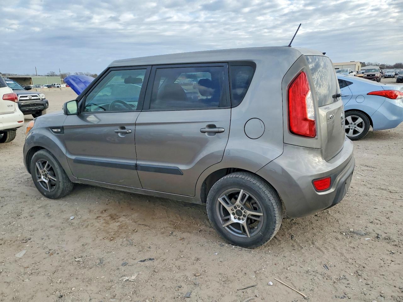 2013 KIA SOUL photo 3