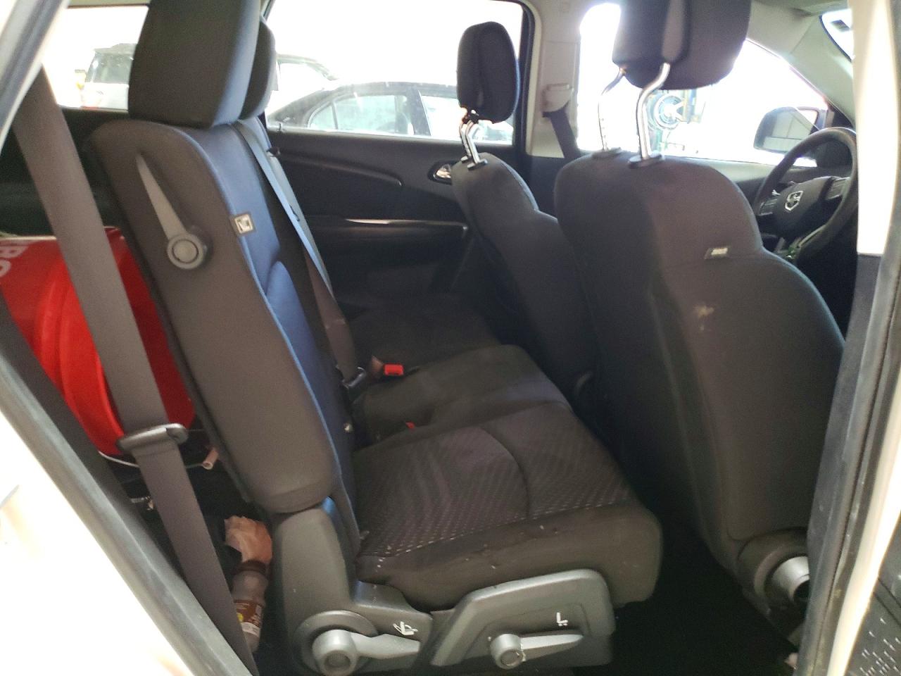 2018 DODGE JOURNEY SE photo 19