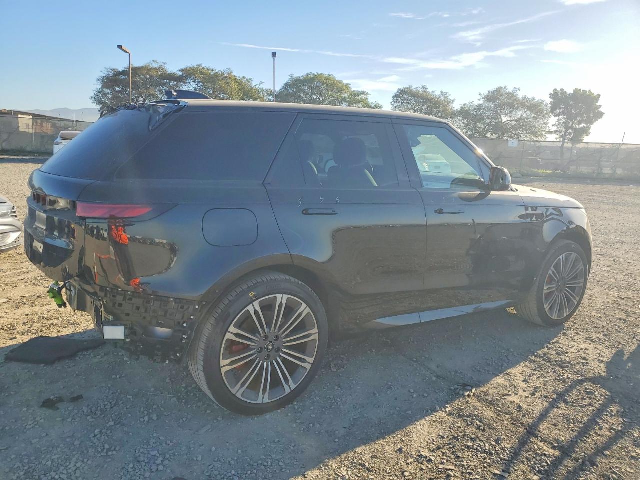 2025 LAND ROVER RANGE ROVER SPORT AUTOBIOGRAPHY photo 3