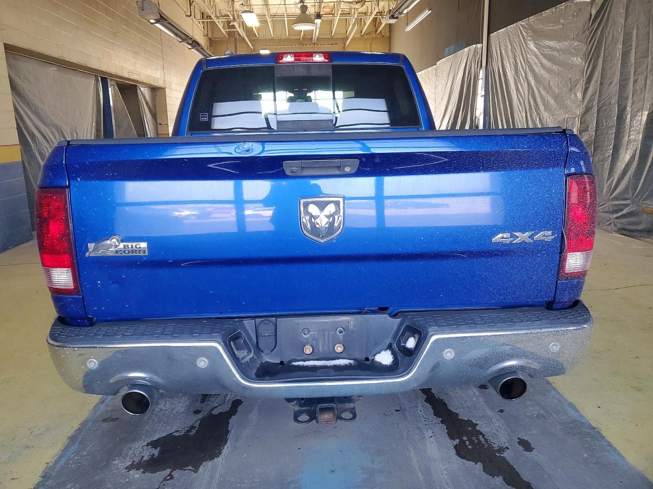2014 RAM 1500 SLT photo 16
