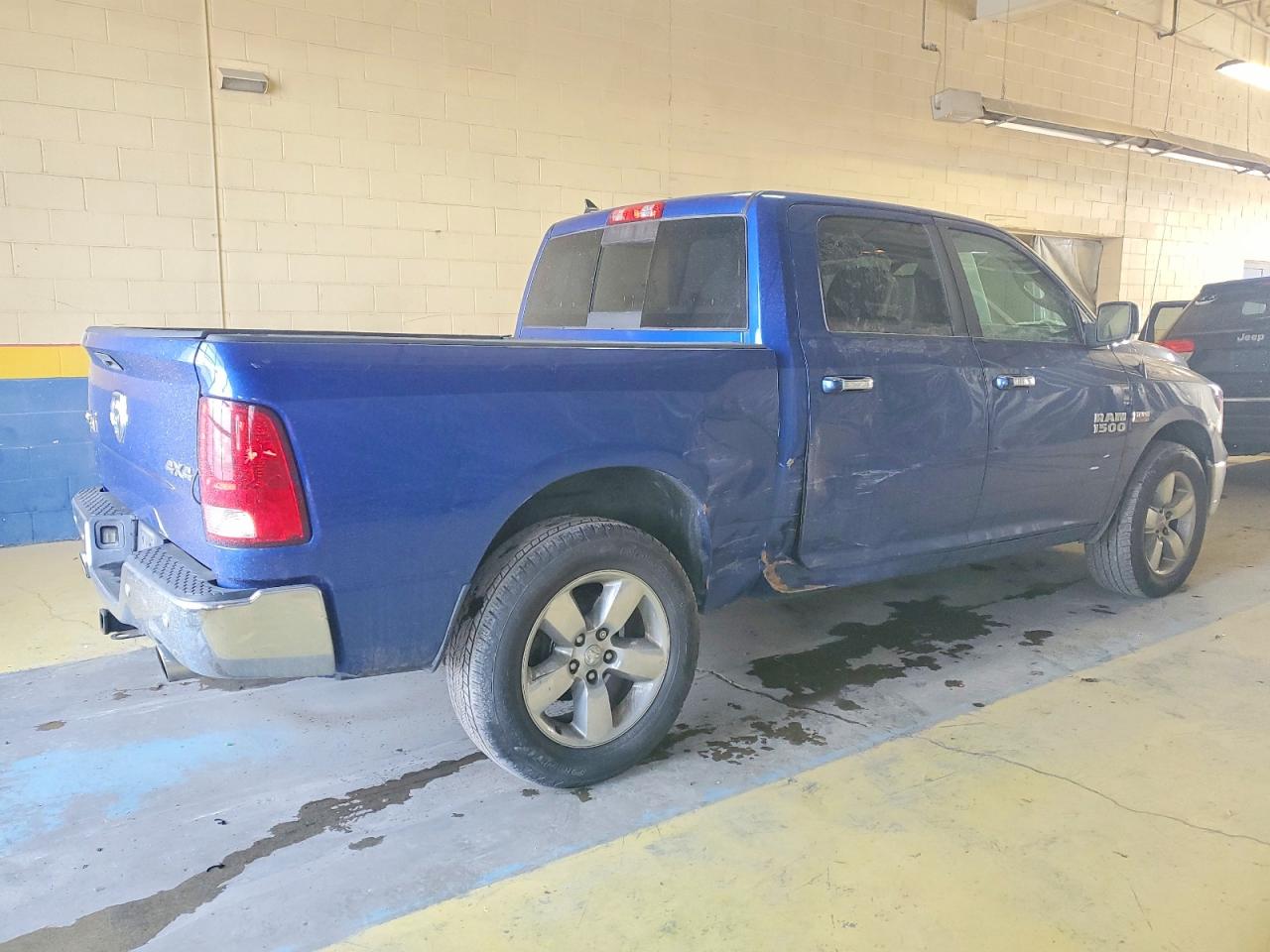 2014 RAM 1500 SLT photo 7