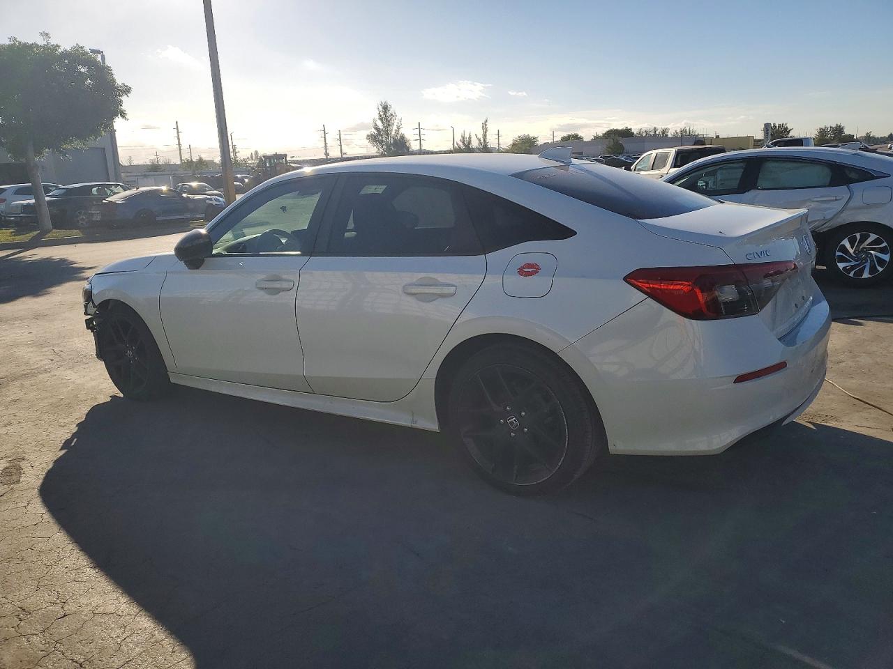 2022 HONDA CIVIC SPORT photo 2