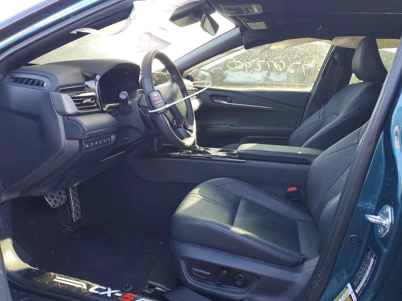 2025 TOYOTA CAMRY XSE photo 13
