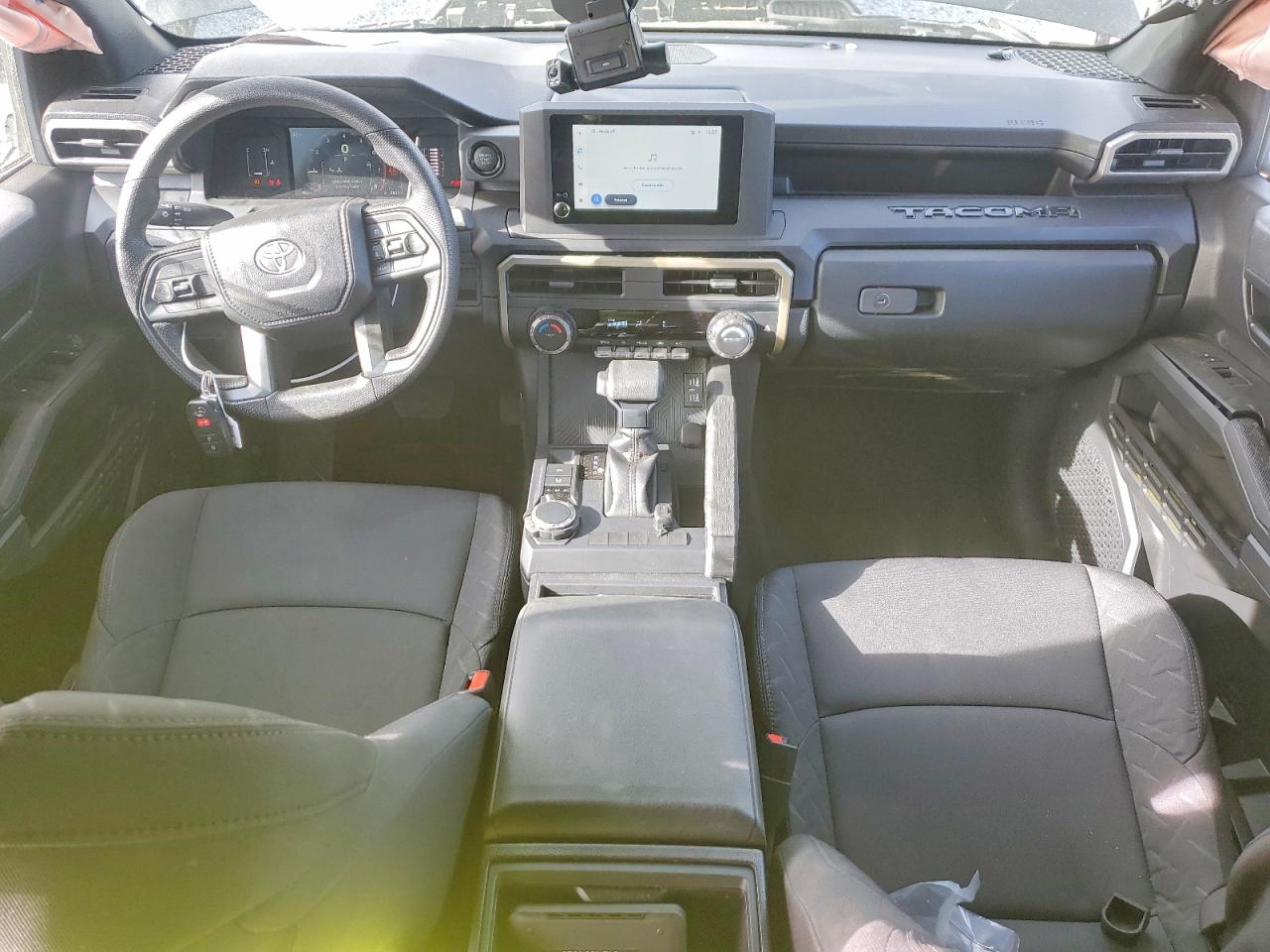2025 TOYOTA TACOMA DOUBLE CAB photo 8