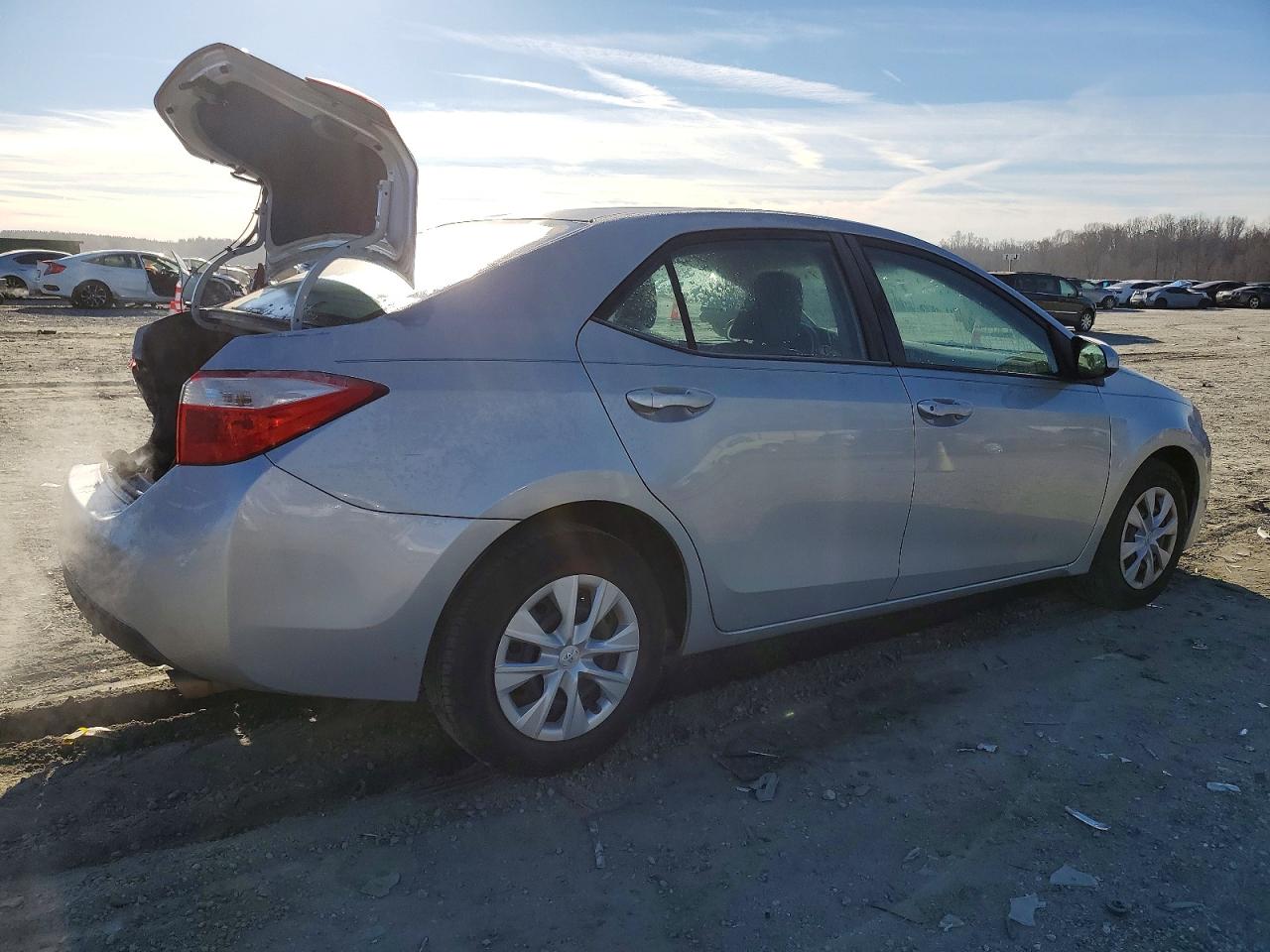 2014 TOYOTA COROLLA L photo 3