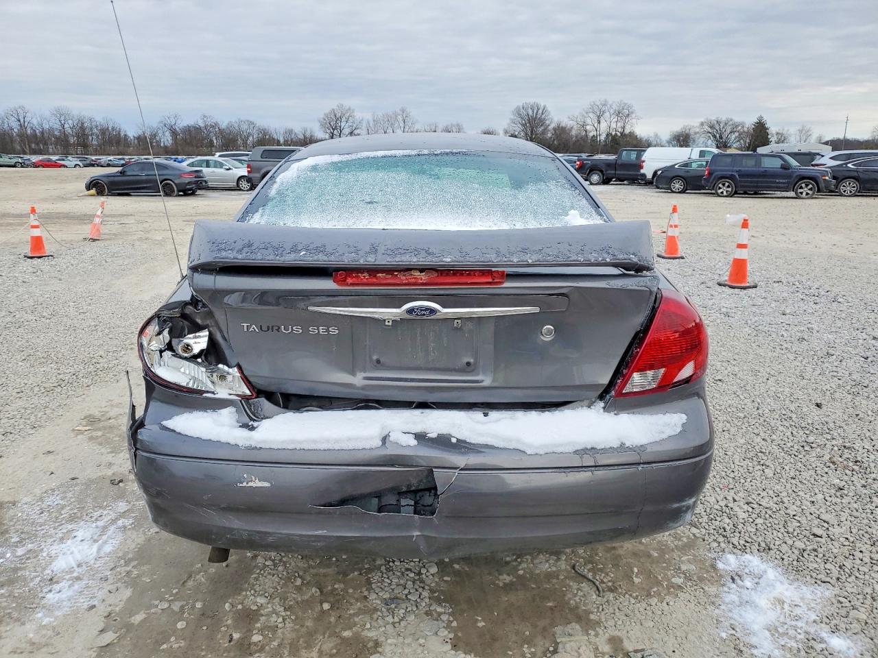 2003 FORD TAURUS SES photo 11