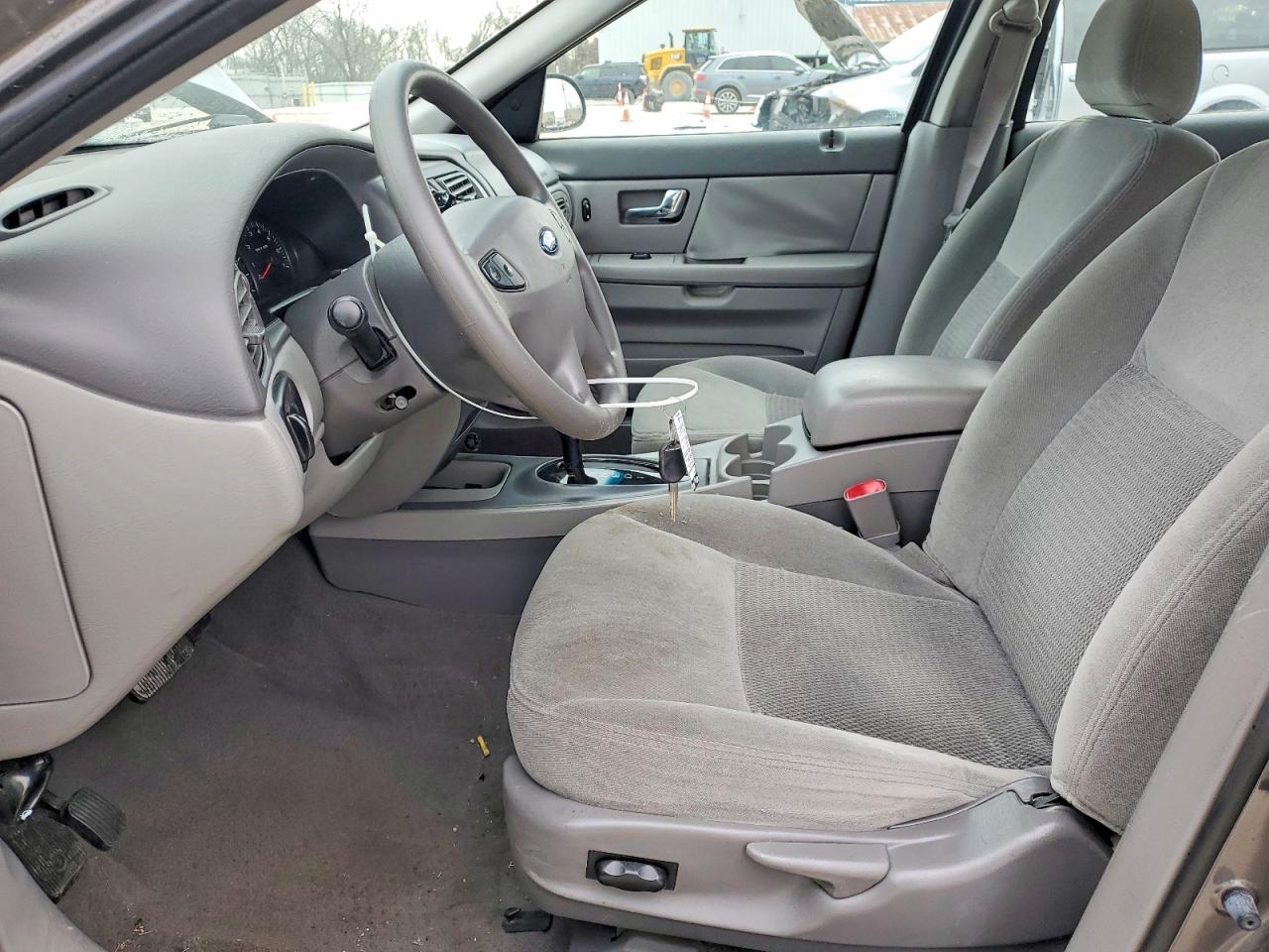 2003 FORD TAURUS SES photo 13