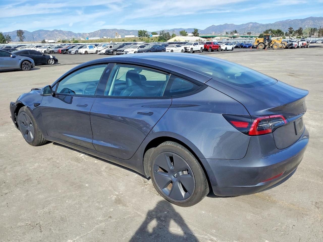 2023 TESLA MODEL 3 photo 3