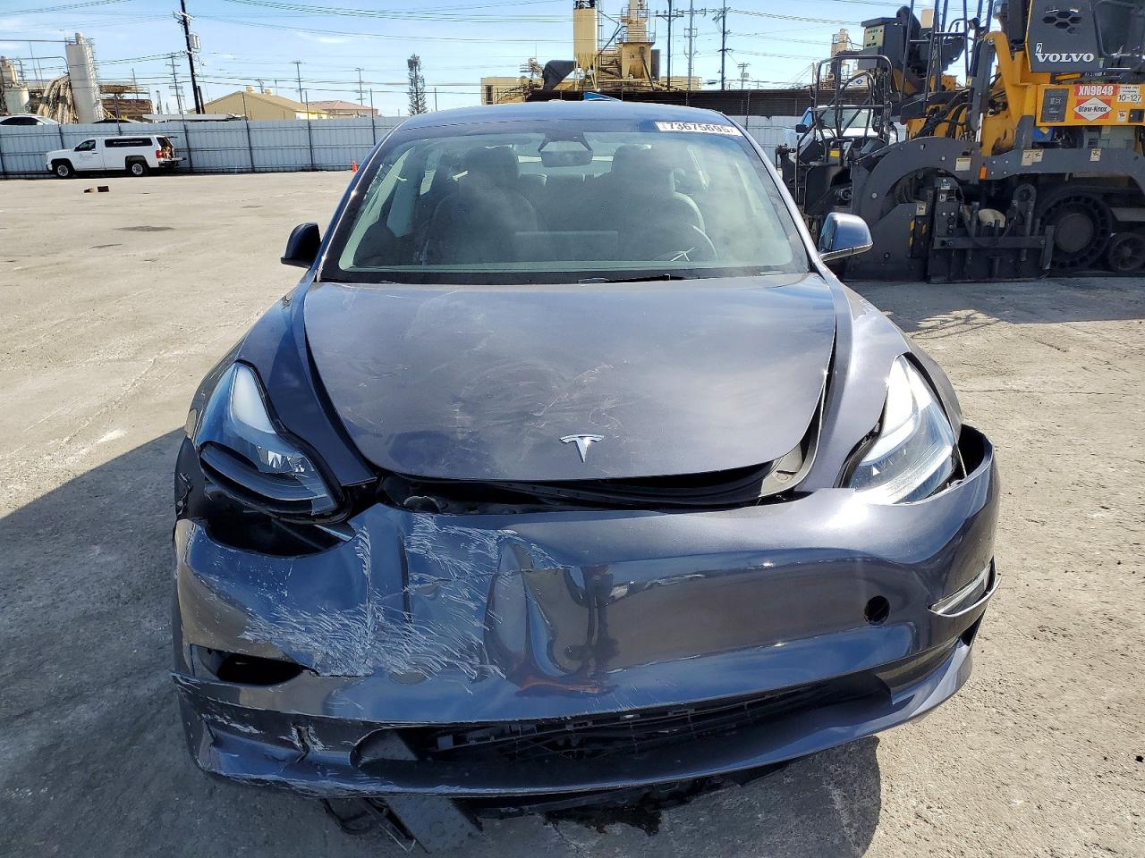 2023 TESLA MODEL 3 photo 9