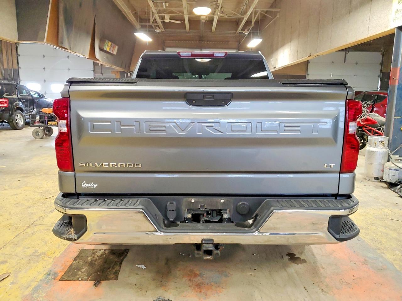 2019 CHEVROLET SILVERADO K1500 LT photo 11