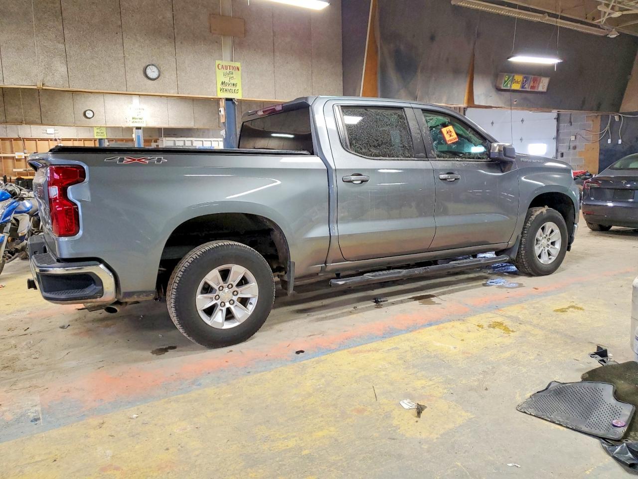 2019 CHEVROLET SILVERADO K1500 LT photo 5