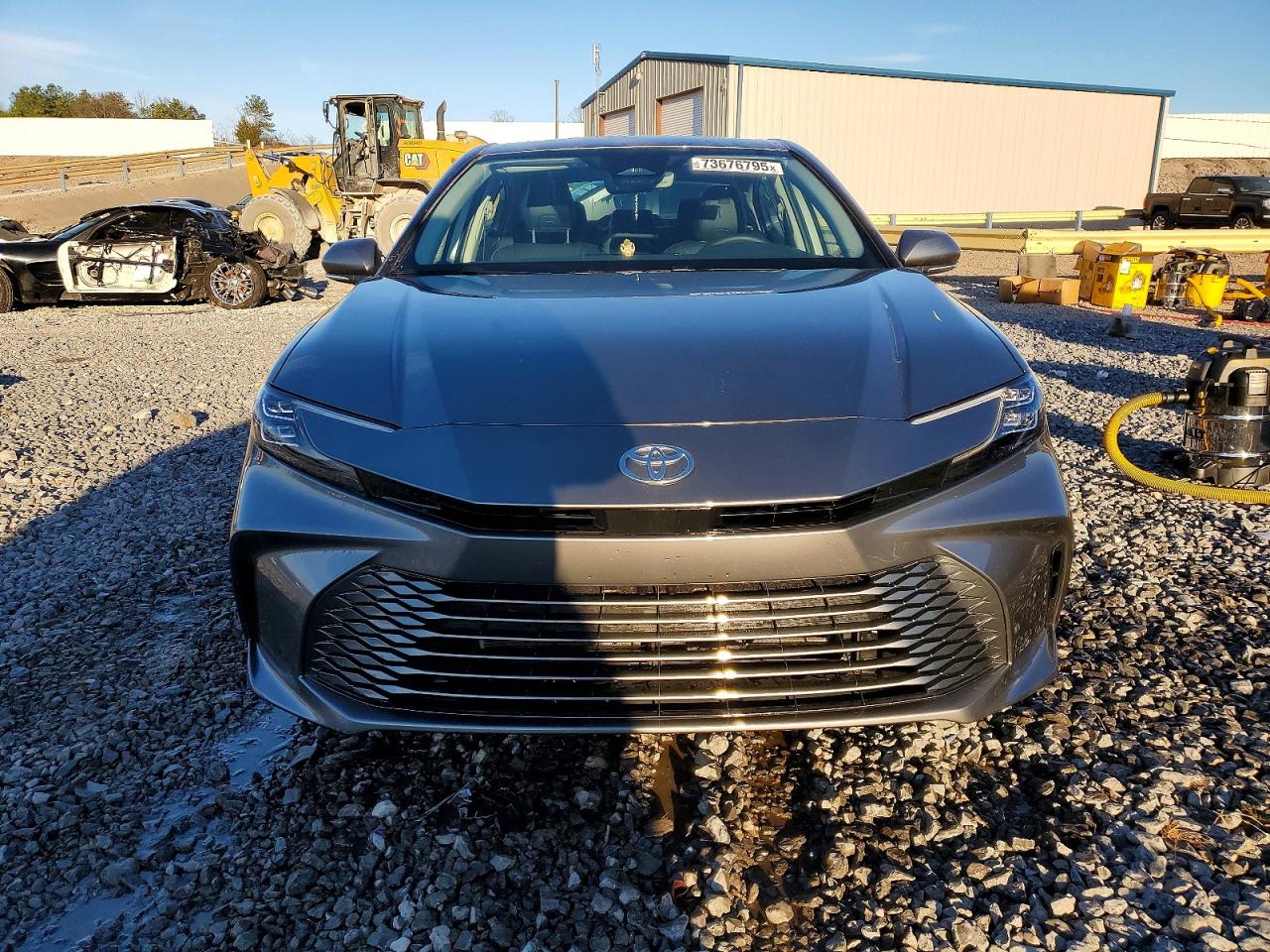 2026 TOYOTA CAMRY XLE photo 9