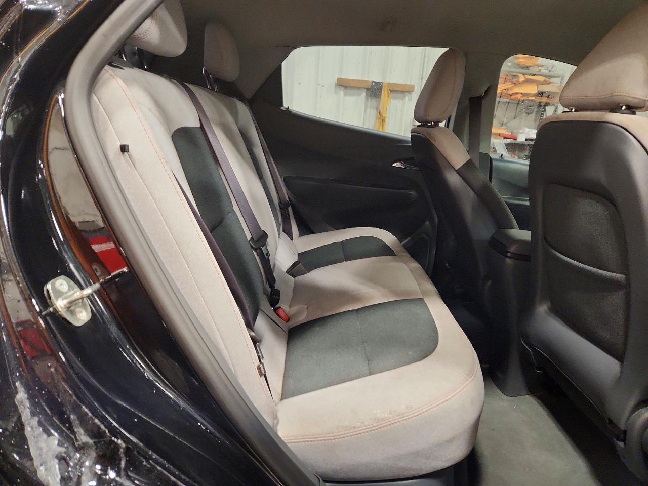 2017 CHEVROLET BOLT EV LT photo 28