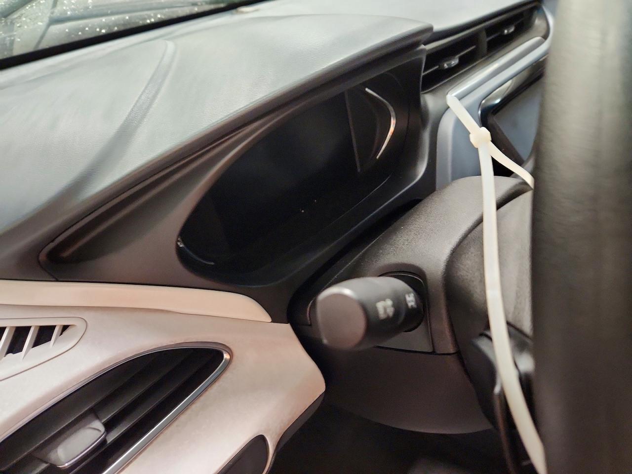 2017 CHEVROLET BOLT EV LT photo 25