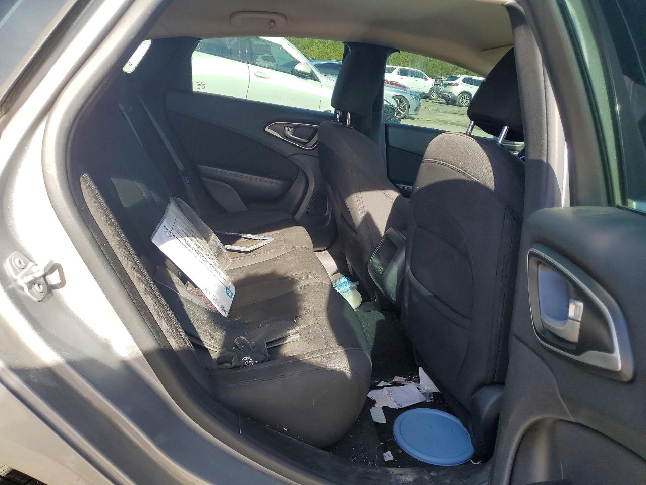 2016 CHRYSLER 200 LIMITED photo 28