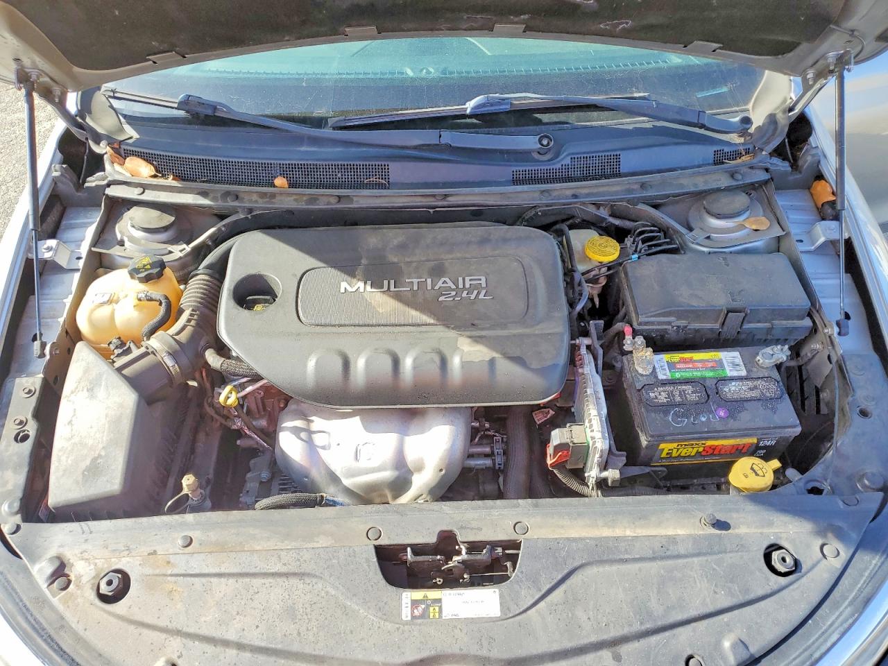 2016 CHRYSLER 200 LIMITED photo 31
