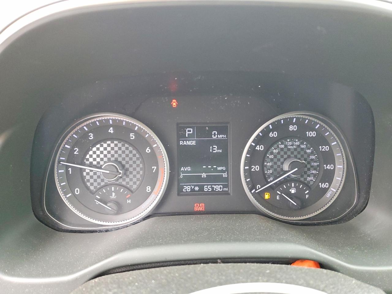 2019 HYUNDAI ELANTRA SE photo 9