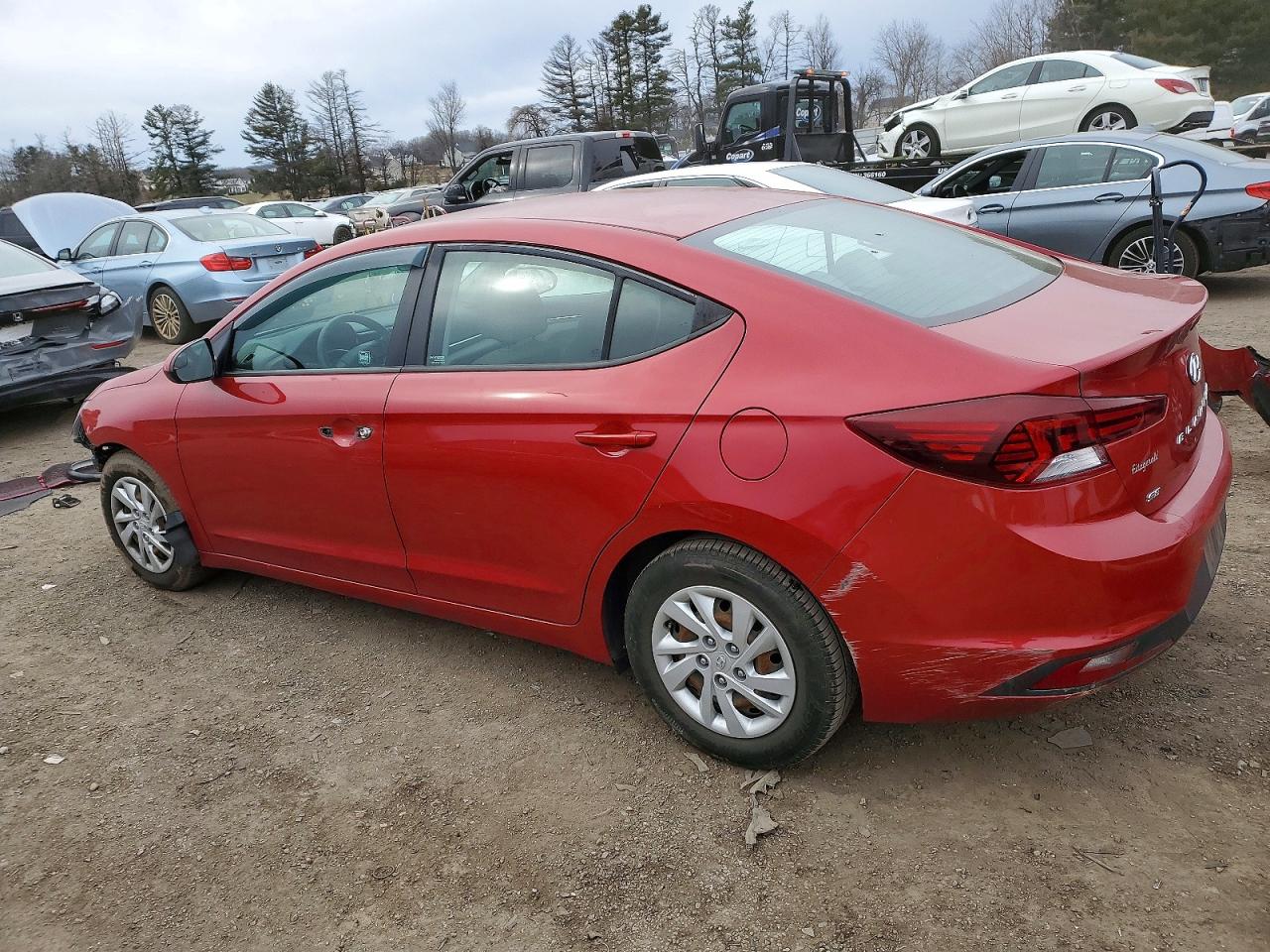 2019 HYUNDAI ELANTRA SE photo 2