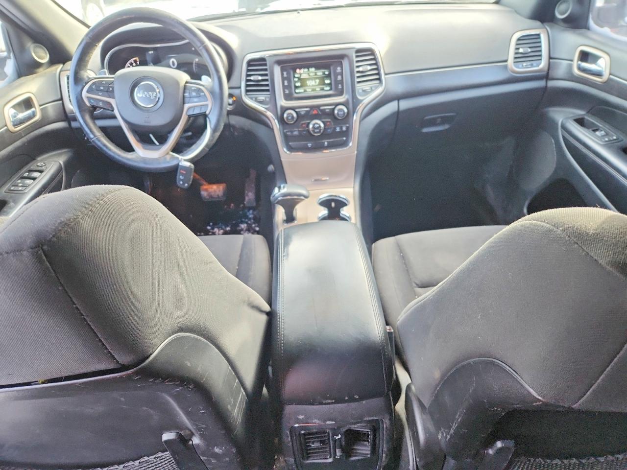 2015 JEEP GRAND CHEROKEE LAREDO photo 22