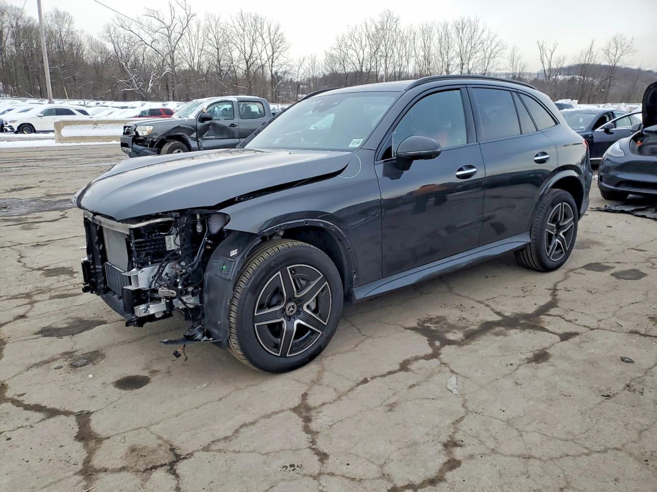 2025 MERCEDES-BENZ GLC