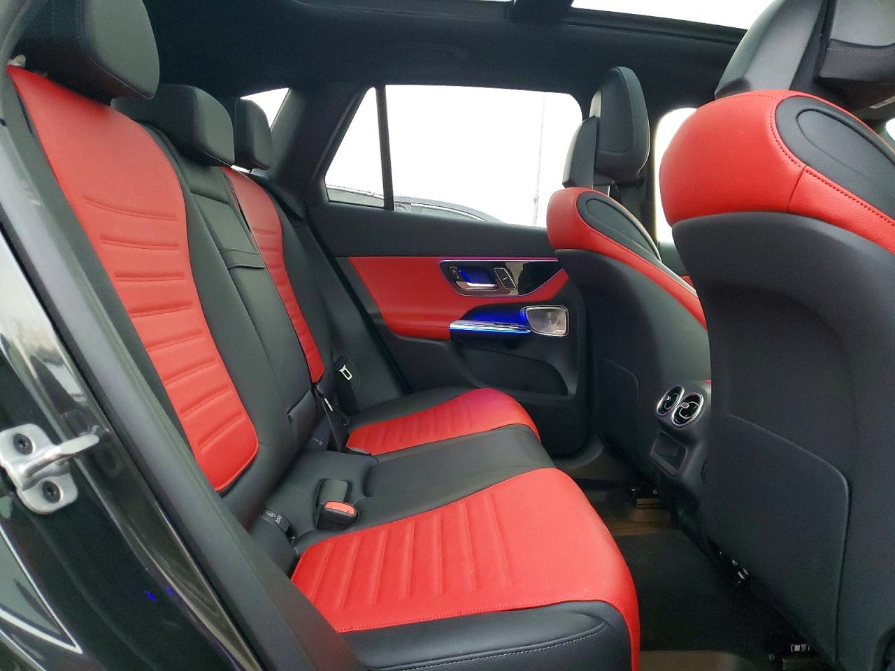 2025 MERCEDES-BENZ GLC 300 4MATIC photo 11